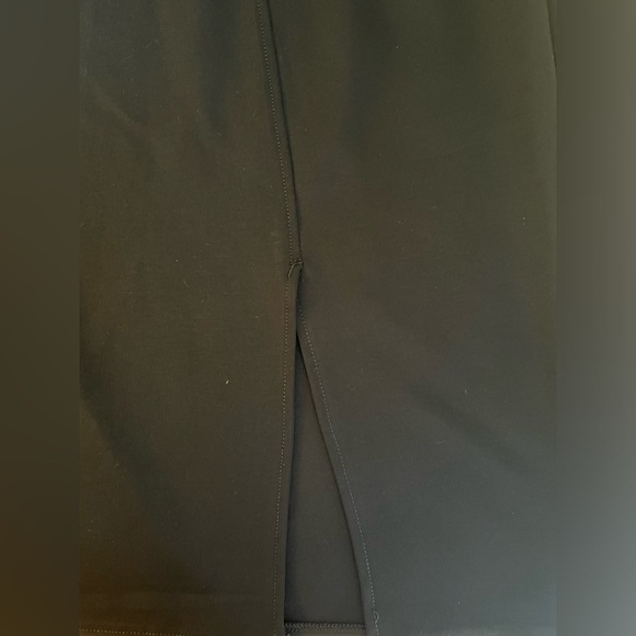 WORTHINGTON A LINE BLACK SKIRT WITH FRONT SIDE SLIT. SIZE XL - Picture 6 of 10